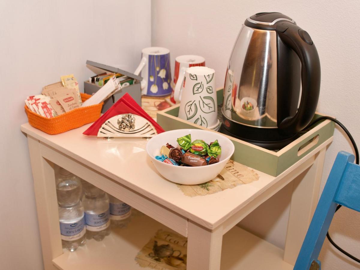 Oasi Dei Deserti - Camera Con Colazione มอร์ชาโน ดิ โรมันญา ภายนอก รูปภาพ